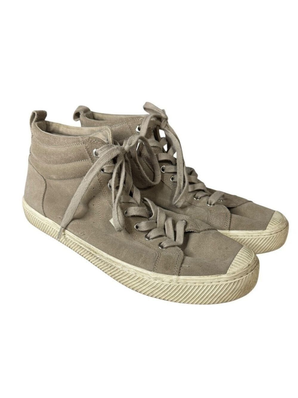 Cariuma High Top Sneaker
